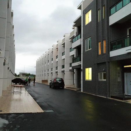 Apartamento Smile Castle Luodong Exterior foto